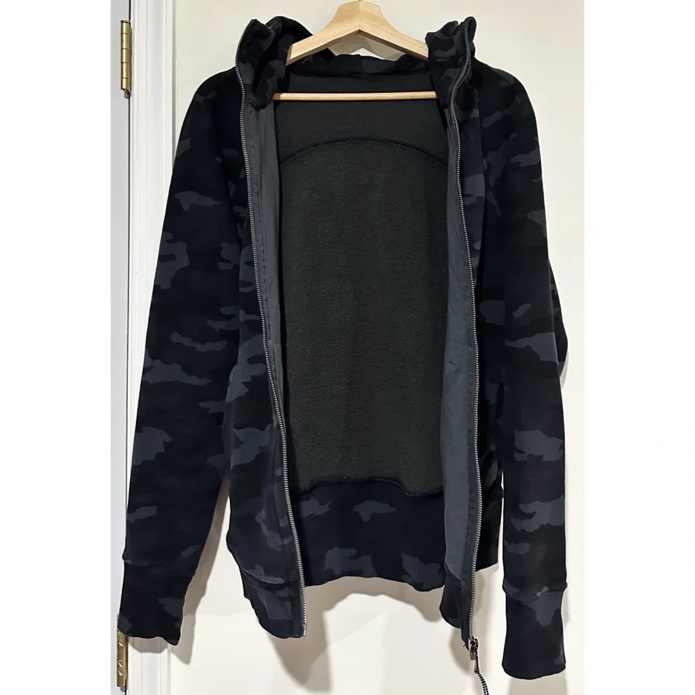 Lululemon Scuba Hoodie Light Cotton Camo Fleece Size 14 - Picture 6 of 9